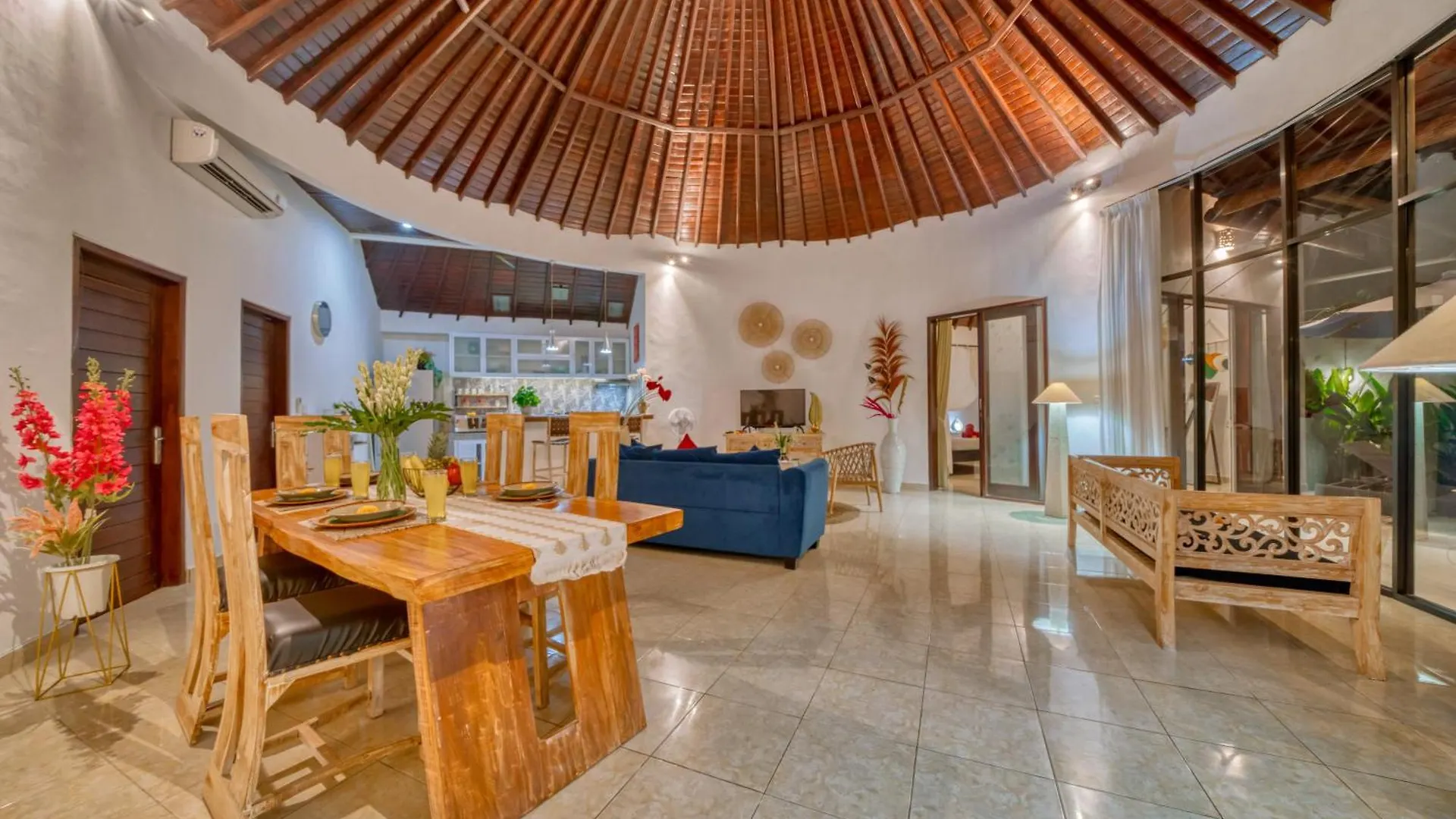 Peaceful 2Bd Seminyak Villa With Private Pool And Garden