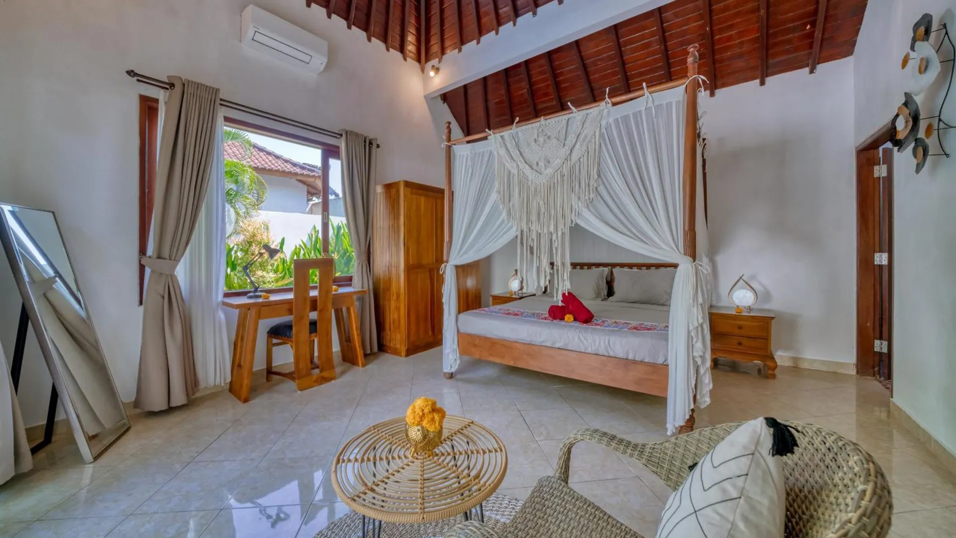 Peaceful 2Bd Seminyak Villa With Private Pool And Garden Indonesia